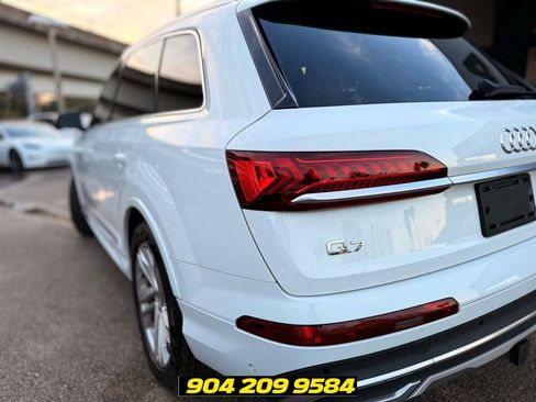 Used 2020 Audi Q7 2.0T Premium Plus w/ Premium Plus Package AWD/4WD image 19
