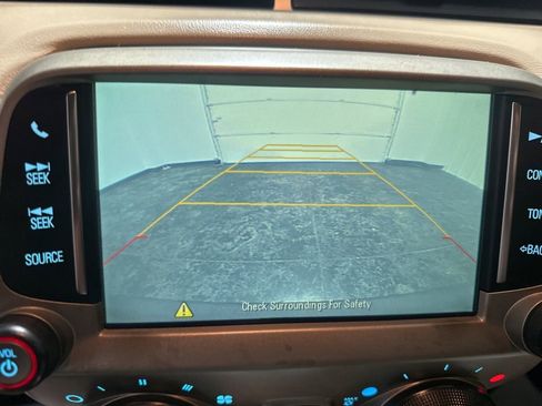 Used 2015 Chevrolet Camaro SS RWD image 14