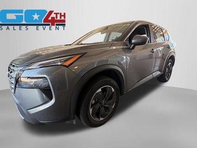 Used 2025 Nissan Rogue SV