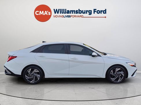 Used 2024 Hyundai Elantra Limited FWD image 6
