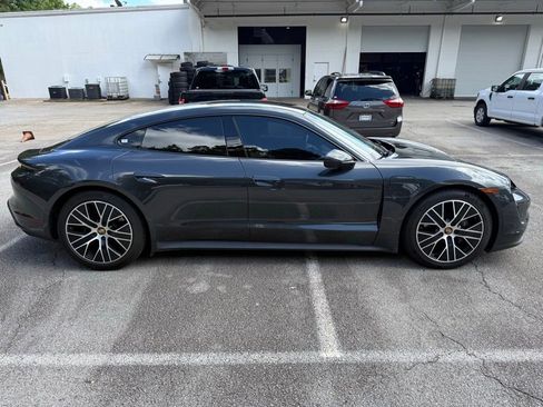 Used 2021 Porsche Taycan RWD image 8
