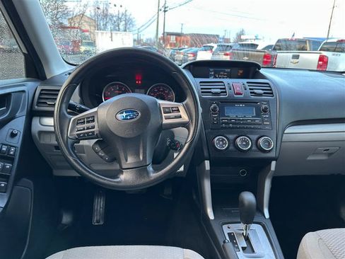 Used 2015 Subaru Forester 2.5i w/ Alloy Wheel Package AWD/4WD image 31