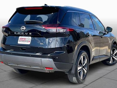 Certified 2024 Nissan Rogue SL w/ SL Premium Package image 13