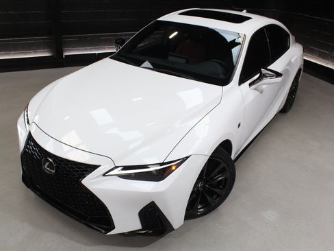 Used 2024 Lexus IS 350 F Sport RWD image 6