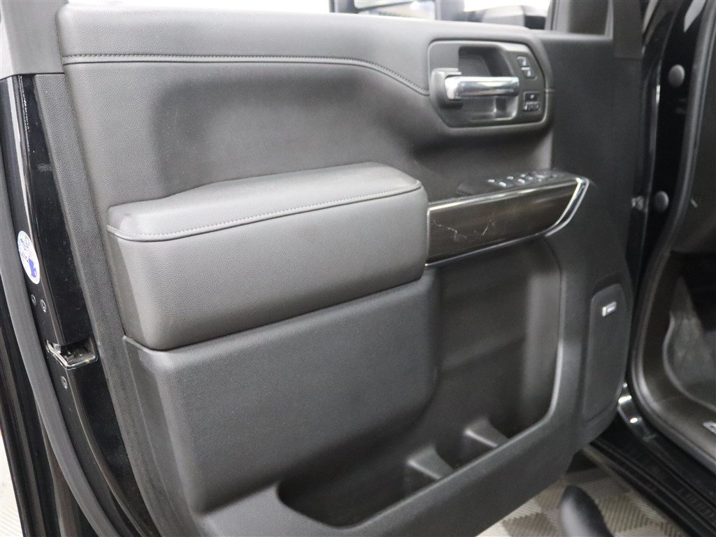 Used 2021 Chevrolet Silverado 2500 LTZ w/ Carhartt Edition AWD/4WD image 18