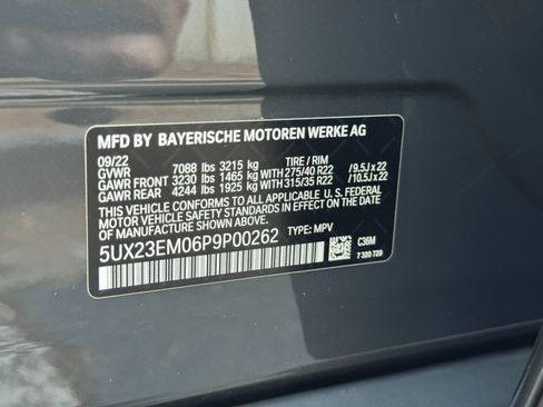 Used 2023 BMW X7 xDrive40i w/ M Sport Package AWD/4WD image 56