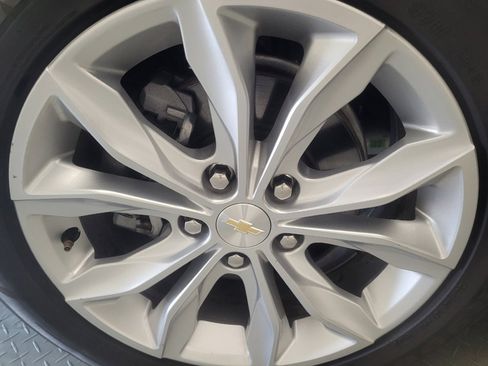 Used 2023 Chevrolet Malibu LT FWD image 31