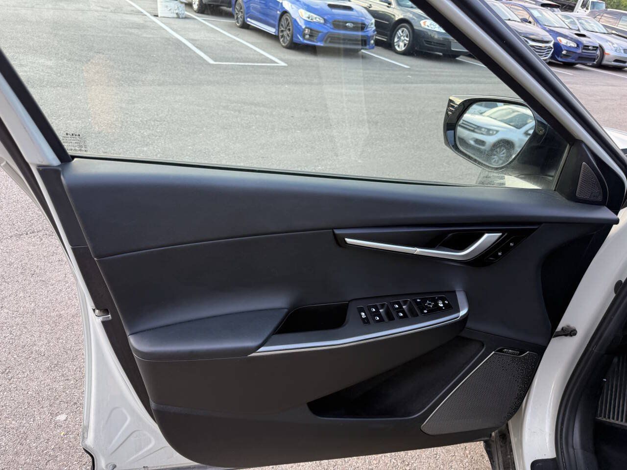 Used 2022 Kia EV6 Wind w/ Wind Technology Package AWD/4WD image 19