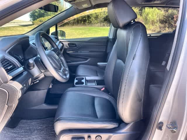 Used 2024 Honda Odyssey EX-L image 11