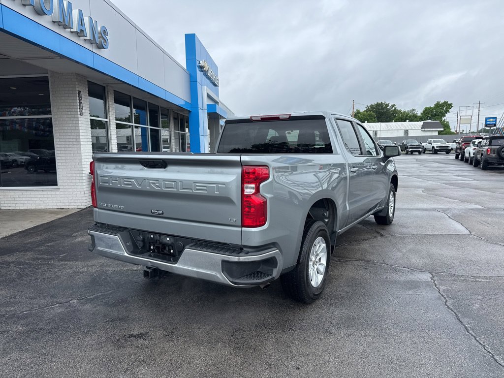 Used 2025 Chevrolet Silverado 1500 LT RWD image 4