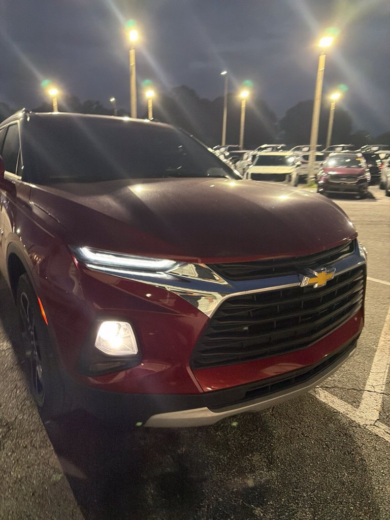 Used 2021 Chevrolet Blazer LT FWD image 2