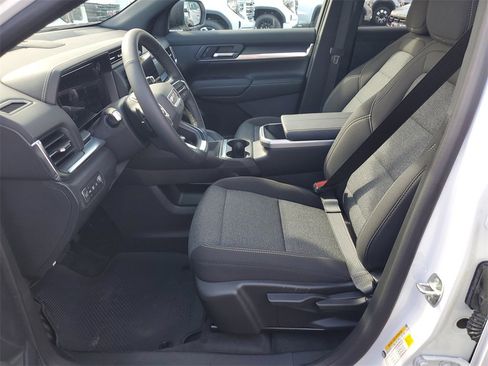 New 2026 GMC Terrain Elevation image 12