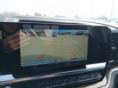 New 2025 GMC Sierra 1500 Elevation w/ Preferred Package image 15