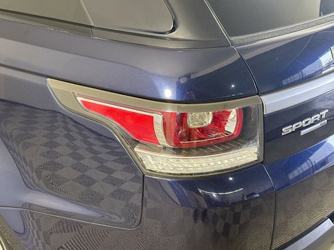 Used 2016 Land Rover Range Rover Sport SE AWD/4WD image 36