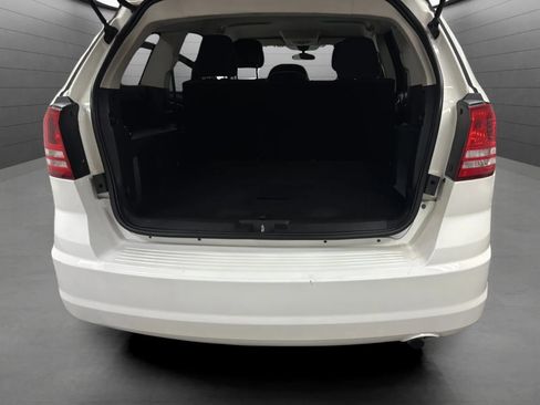 Used 2017 Dodge Journey SE FWD image 25