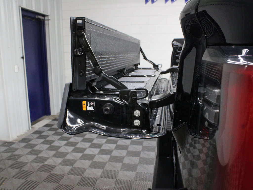 Used 2025 GMC Sierra 2500 AT4 AWD/4WD image 48