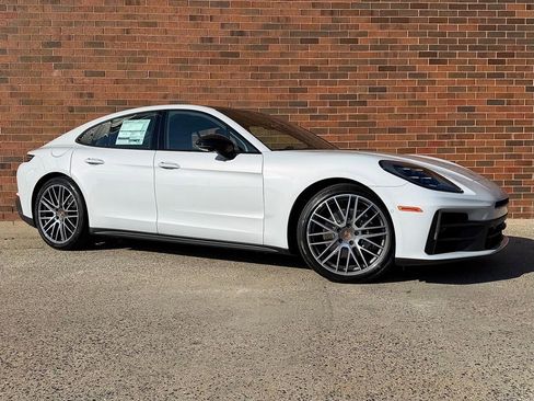 New 2026 Porsche Panamera 4 AWD/4WD image 9
