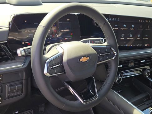 New 2026 Chevrolet Tahoe Premier AWD/4WD image 12