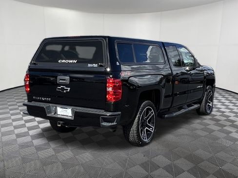 Used 2018 Chevrolet Silverado 1500 Custom w/ LPO, Black Pack AWD/4WD image 6