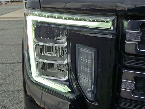 Used 2021 GMC Sierra 2500 AT4 w/ Gooseneck/5TH Wheel Package image 9