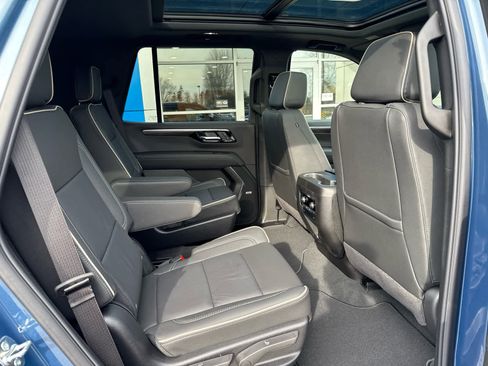 New 2026 Chevrolet Tahoe Premier w/ Sun And Tow Package AWD/4WD image 5