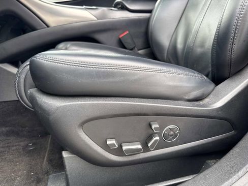 Used 2018 Lincoln MKX Reserve w/ Luxury Package image 20