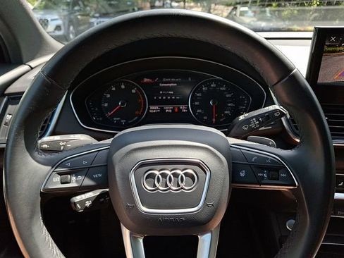 Used 2023 Audi Q5 2.0T Premium w/ Convenience Package AWD/4WD image 19
