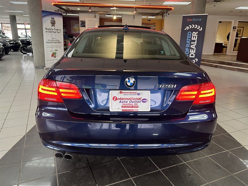 Used 2011 BMW 328i Coupe RWD image 7