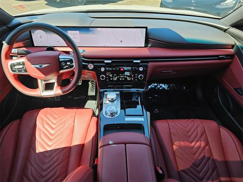 Used 2025 Genesis G80 3.5T Sport image 21