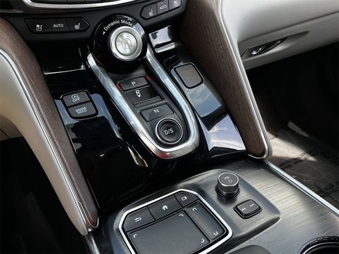 Used 2021 Acura TLX w/ Advance Package image 17