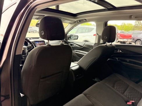 Used 2020 Chevrolet Equinox LT AWD/4WD image 11