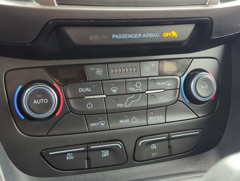 Used 2021 Ford Transit Connect XL FWD image 19