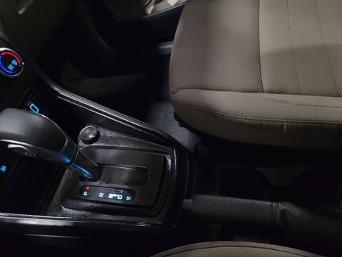 Used 2021 Ford EcoSport S FWD image 26