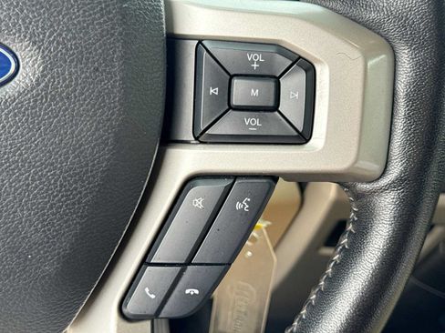 Used 2019 Ford F250 Lariat AWD/4WD image 24