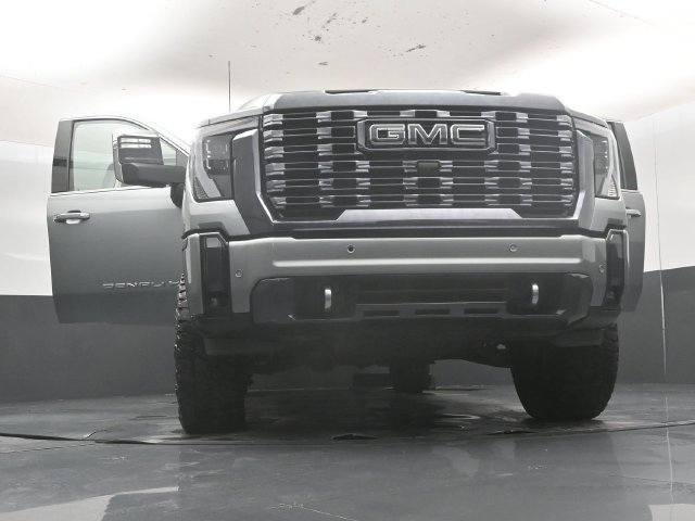 Used 2024 GMC Sierra 2500 Denali Ultimate w/ Max Trailering Package AWD/4WD image 65