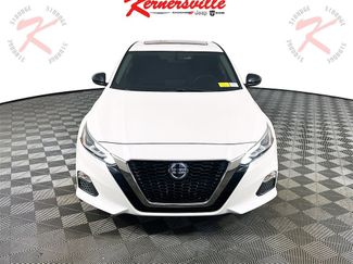 Used 2019 Nissan Altima 2.5 SR w/ SR Premium Package video 2