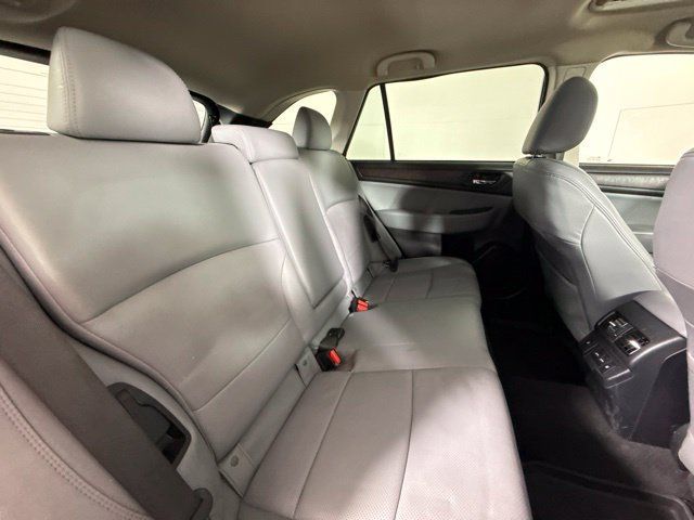 Used 2019 Subaru Outback 3.6R Limited AWD/4WD image 34
