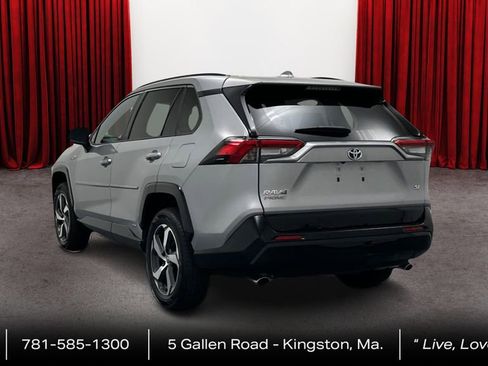 Used 2021 Toyota RAV4 SE AWD/4WD image 7