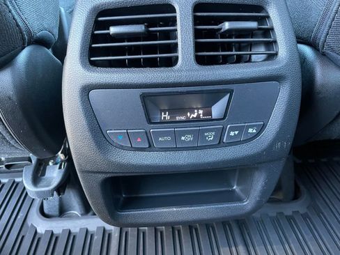 Used 2022 Honda Pilot Sport image 51