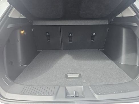 New 2026 Chevrolet Trax LT w/ LT Convenience Package FWD image 24