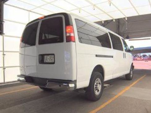 Used 2023 Chevrolet Express 3500 LT w/ LT Preferred Equipment Group image 5