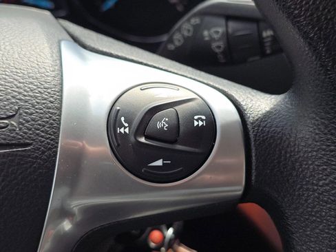 Used 2016 Ford Escape SE image 26