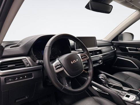 Used 2022 Kia Telluride LX AWD/4WD image 10