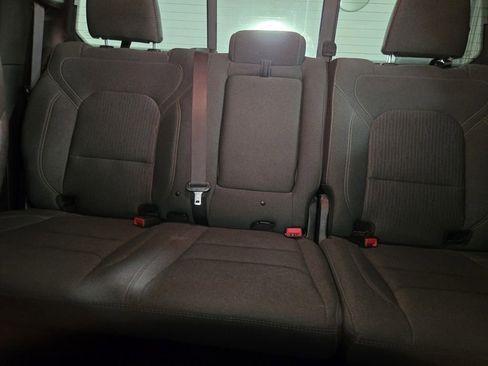 Used 2020 RAM 1500 Big Horn RWD image 24