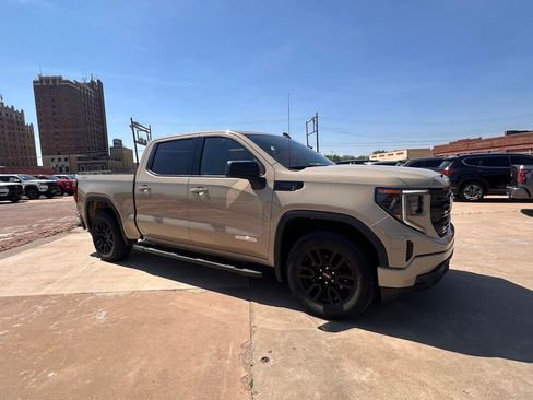 Used 2022 GMC Sierra 1500 Elevation w/ LPO, Elevation Black Package image 8