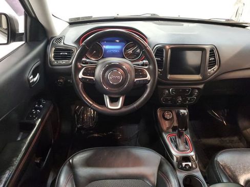 Used 2018 Jeep Compass Trailhawk w/ Safe & Security Group AWD/4WD image 14