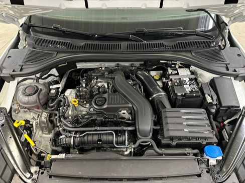 Used 2024 Volkswagen Jetta Sport image 33