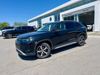 New 2026 Volkswagen Tiguan SE