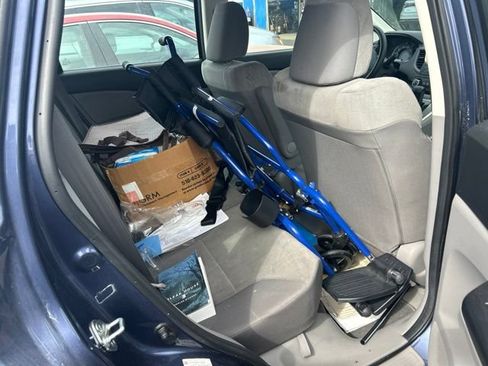 Used 2012 Honda CR-V LX image 9