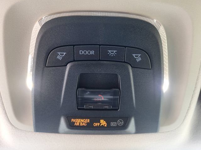 Used 2024 Toyota Corolla LE FWD image 19